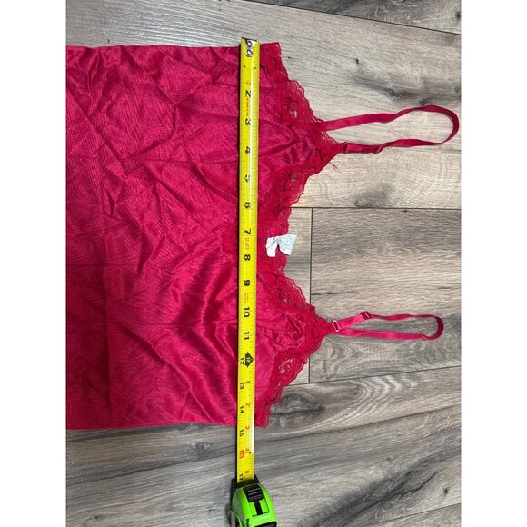 Vintage Mel-Lin Raspberry Pink Red Lace Trim Nylon Camisole - Picture 2 of 7